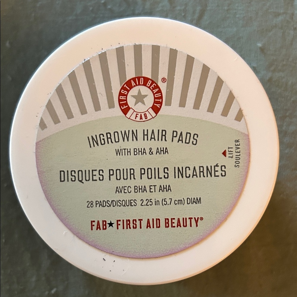 First Aid Beauty Ingrown Hair Pads - 28 pads